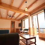 The Alpine Escape, Manali